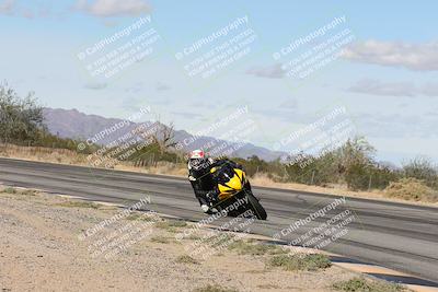 media/Nov-16-2025-Race Pace (Sun) [[8c5fa54630]]/Non Verified Riders (1st 20 Minutes)/3-Turn 3 Inside (11am)/